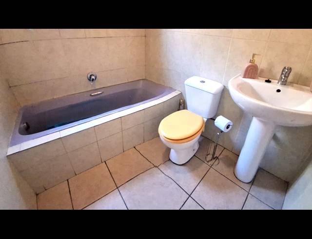 2 BEDROOM APARTMENT FOR SALE IN AMOROSA